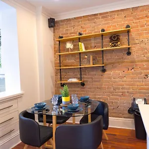  Apartment Superb 2 Bed In Plateau 10min To Mont-royal Metro Canada